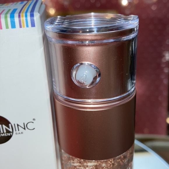 COPY - SKiN INC / SERUM GLOW FILTER - Picture 7 of 8